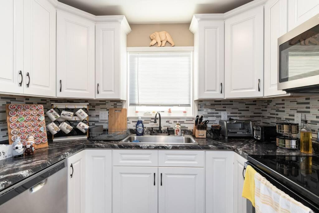 Birch Hill Retreat Great Location2+Garage+Aurora Villa แฟร์แบงค์ส ภายนอก รูปภาพ